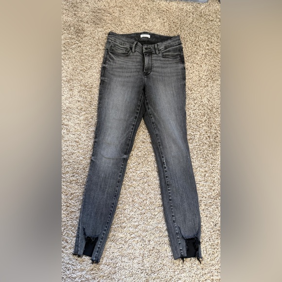 Good American Women’s Jeans - Raw Step Hem - Picture 4 of 4